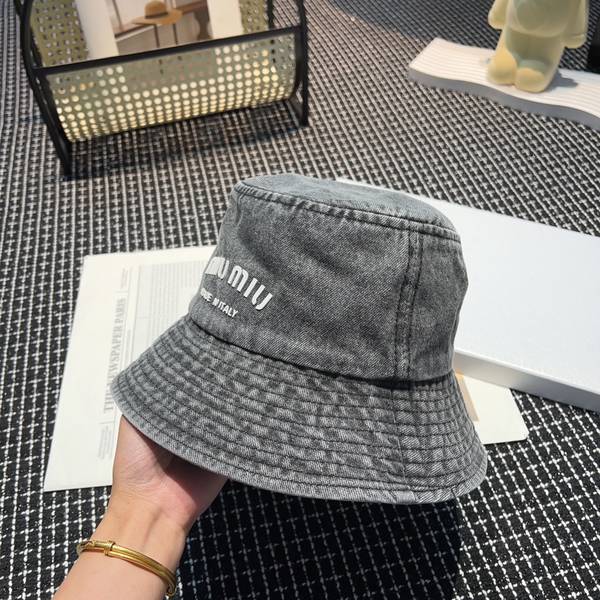 Miu Miu Hat MUH00160